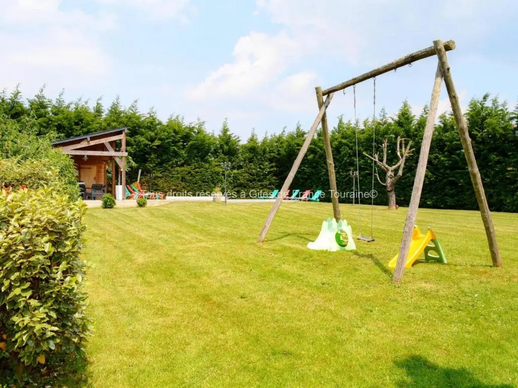 Gîte avec piscine chauffée, spa, jardin clos - FR-1-381-286