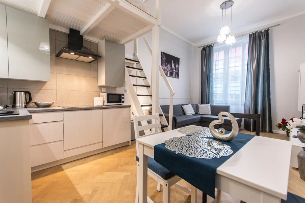 City Lights Apartments - Topolowa 48