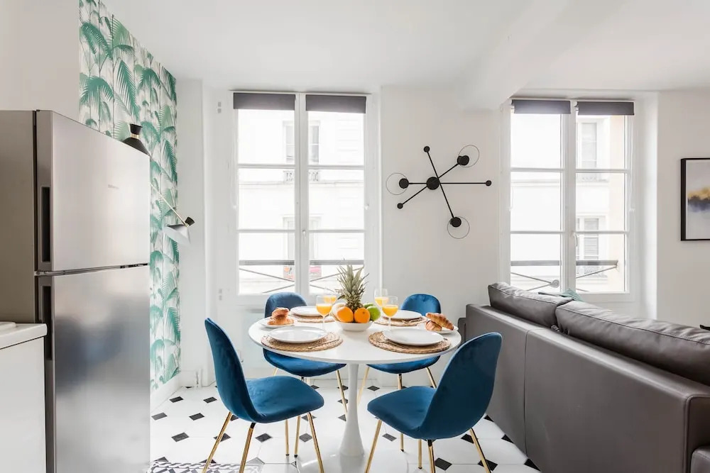 République - Le Marais Apartment
