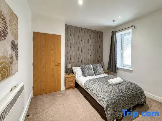 Modern 2 Bedroom Flat - Riverside Lofts