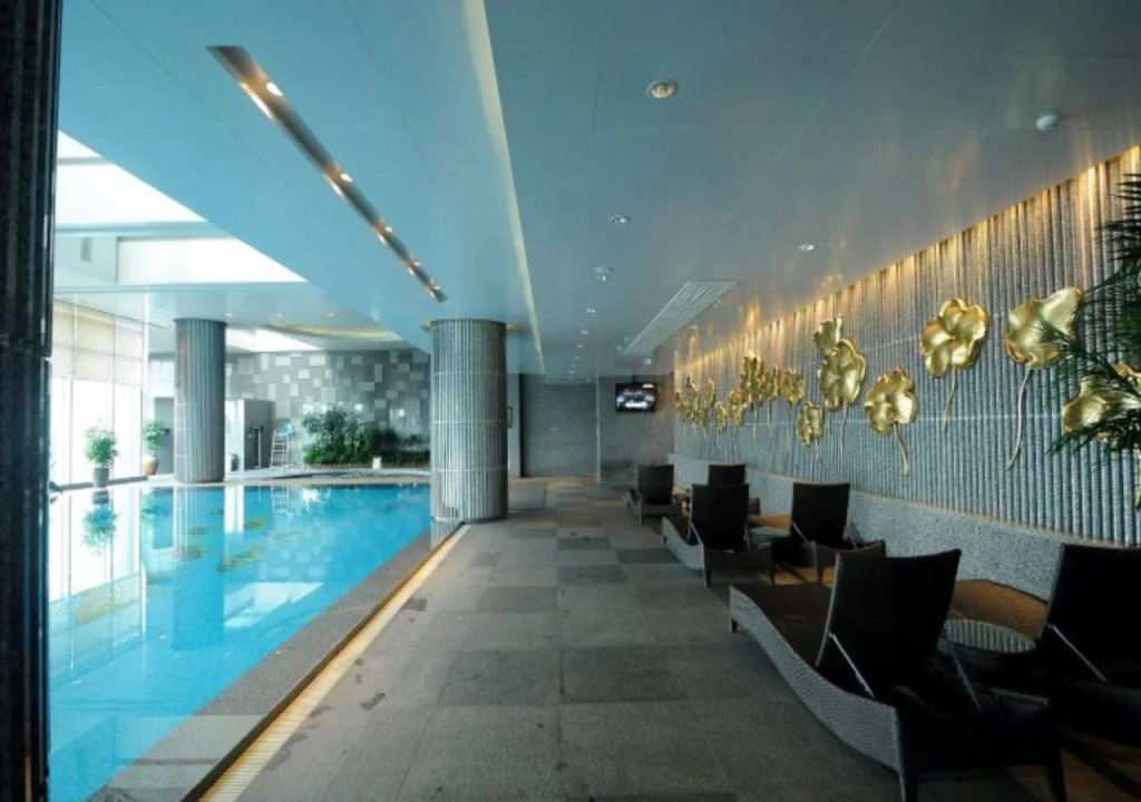 Ningbo Nanyuan Universe Deluxe Hotel