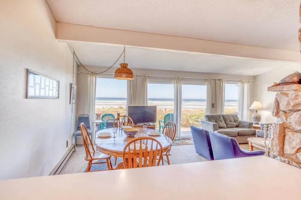 Cozy Hearth and Ocean Views - Inviting Beach Haven