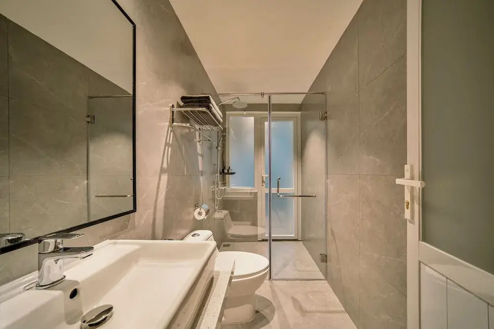 Express by M Village 46 Thao Dien