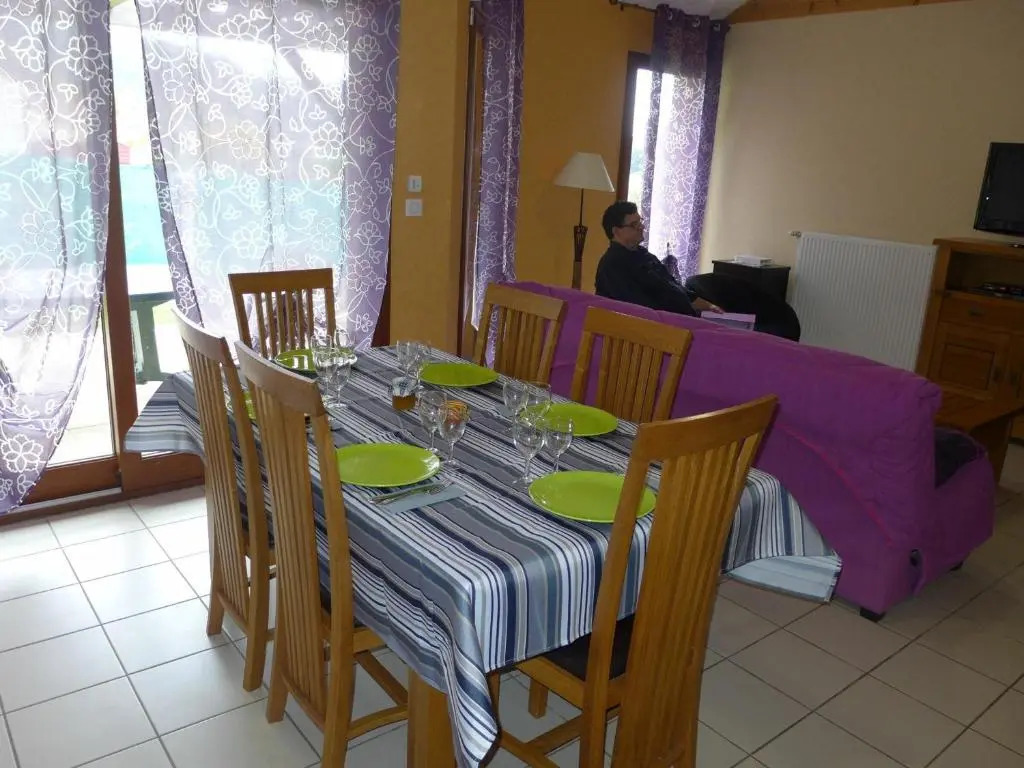 Séjour Confortable éco-responsable avec Jardin et Terrasse - FR-1-611A-4