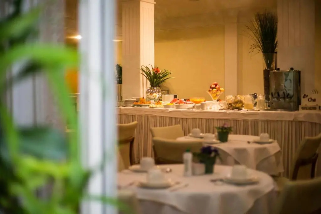 Eston Hotel - LOCALIZAÇÃO CENTRAL PRIVILEGIADA -PET FRIENDLY
