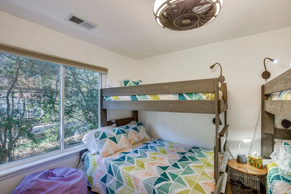 Private Dock: Charming Cedar Creek Retreat!