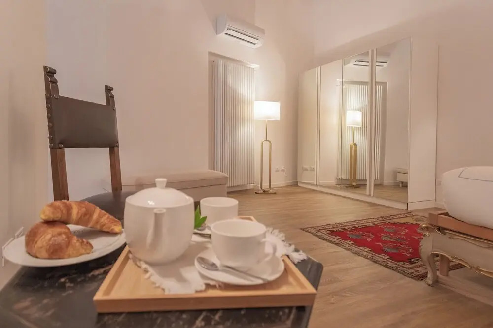 Luxury Apartments in Villa Cardinal Ciceri by Rent All Como