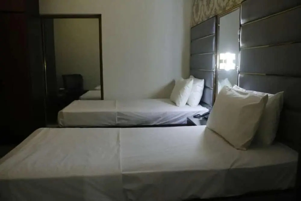 Red Fort Hotel Gulberg