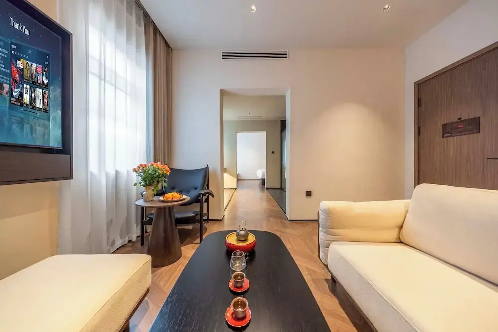 Yi Nian · Fangcun Hotel