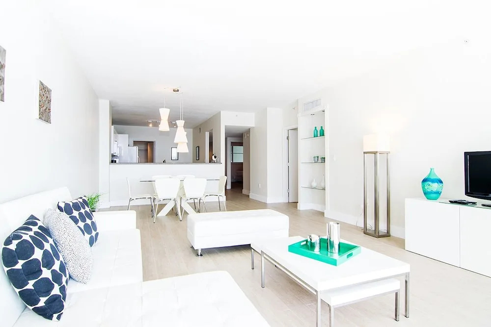 G. Bay Premium Condominium 2 Bedrooms 2 Bathrooms Condo