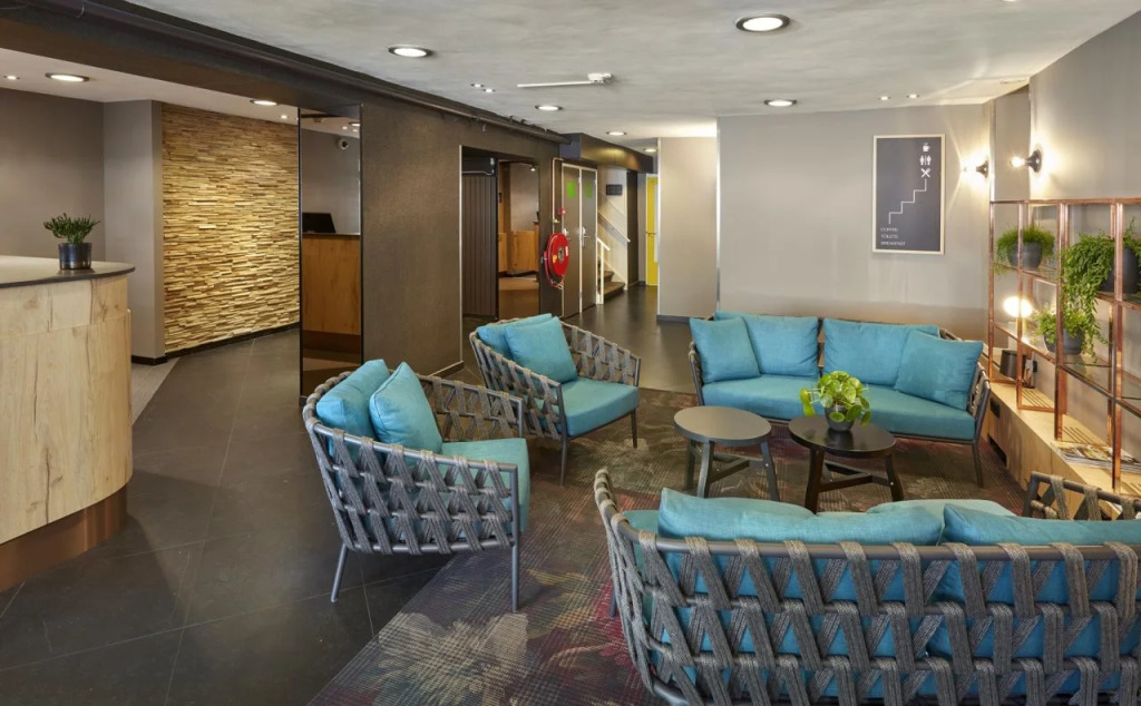 Nova Hotel