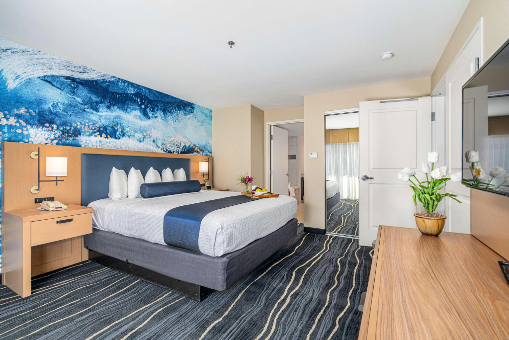 Best Western Plus Marina Gateway Hotel