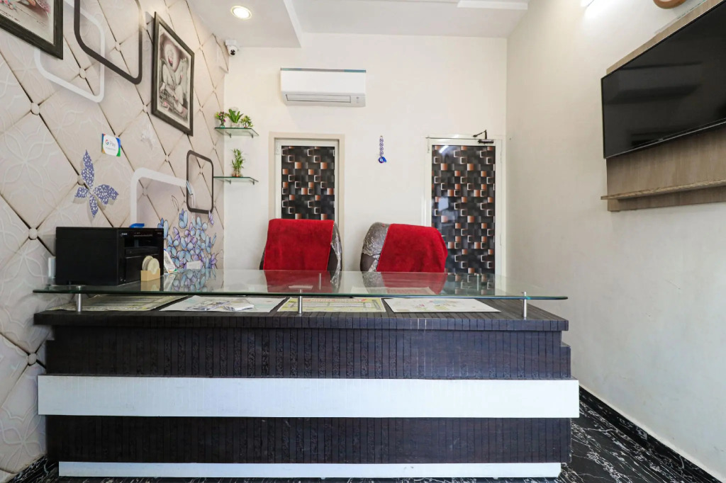 OYO 82616 Prime Property