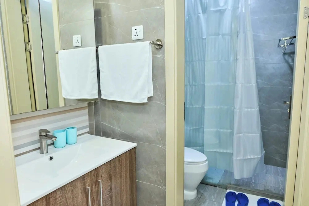 Tulivu By Edmor Suites