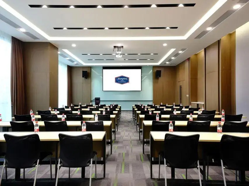 Hampton by Hilton Zhuzhou Hongqi Square