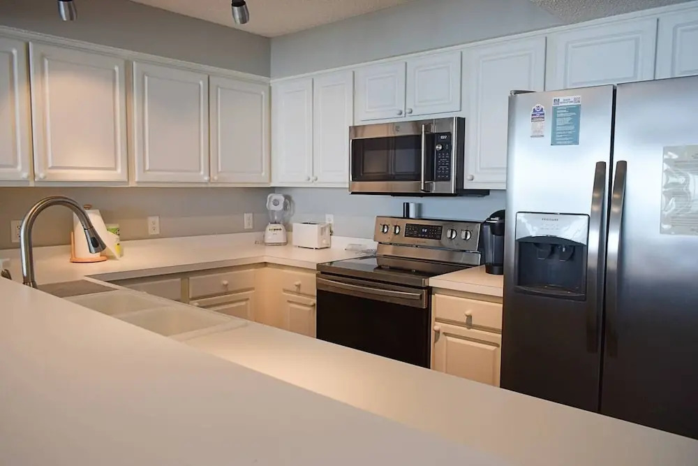 Emerald Cove Ii 4b 3 Bedroom Condo by RedAwning, North Myrtle Beach