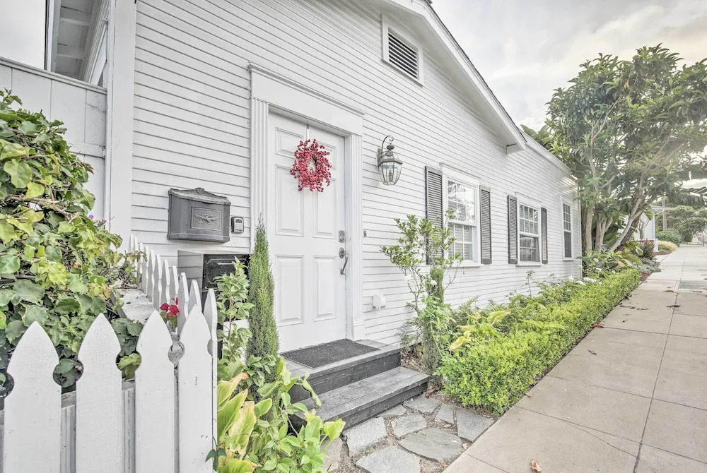 San Diego Home w/ Deck & Yard - 2 Blocks to Bay!