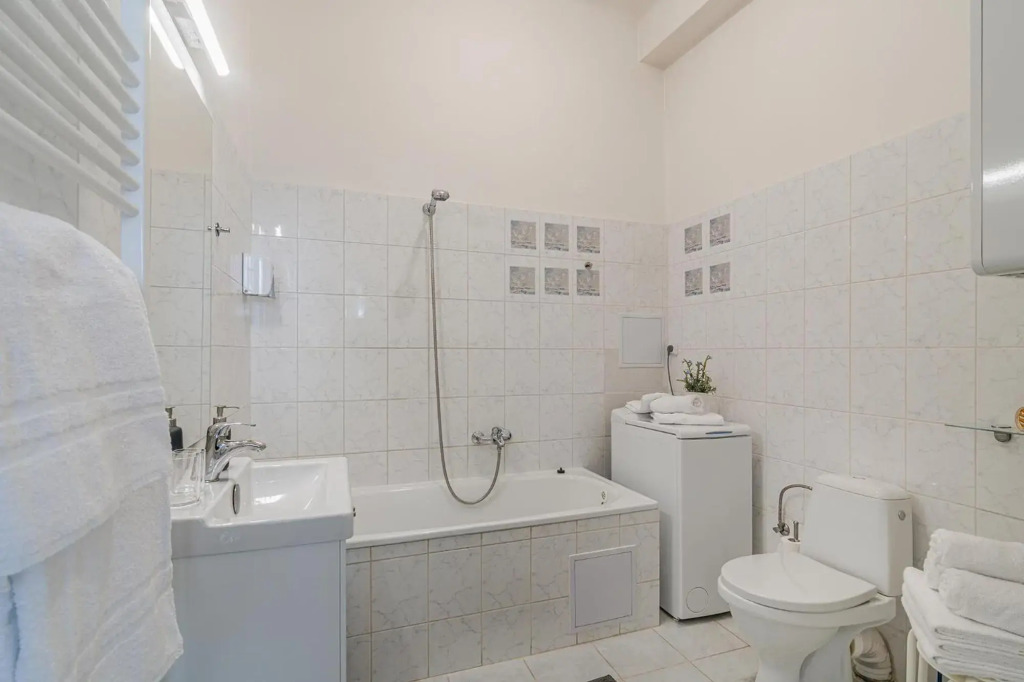 APT in center Prague w Netflix by Michal&Friends