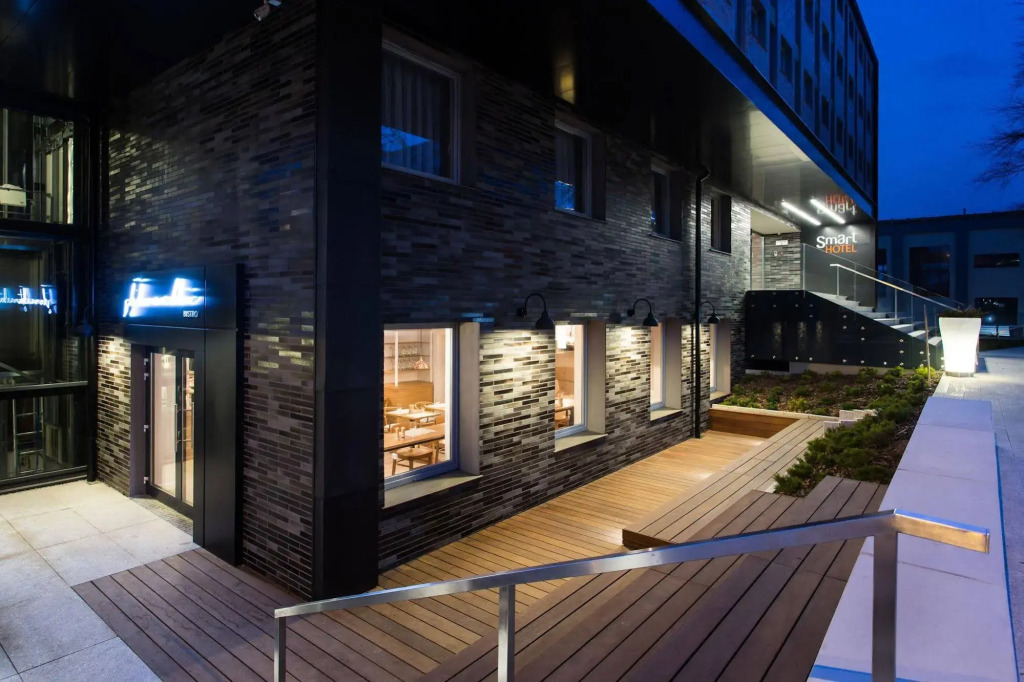 Smart Hotel