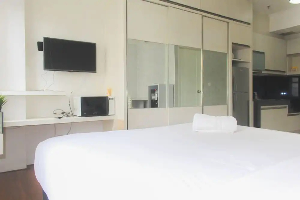 Cozy and Homey Studio Room Apartment at Silkwood Residences
