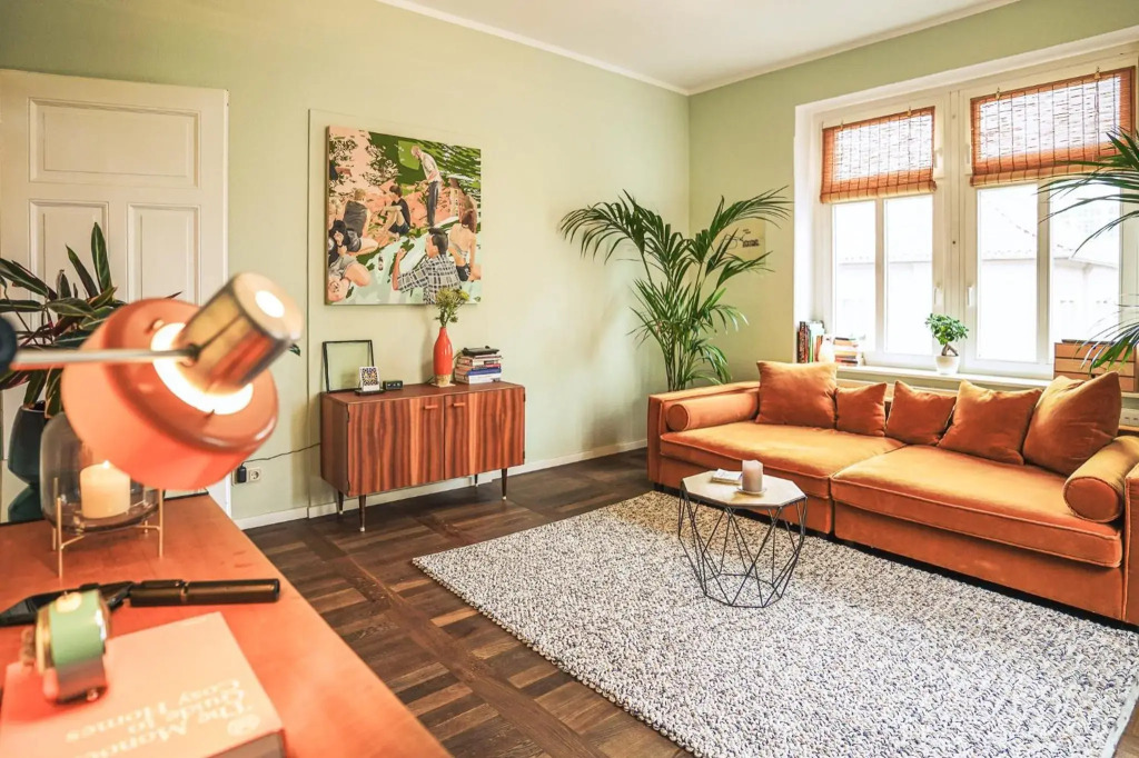 Vintage Apartment