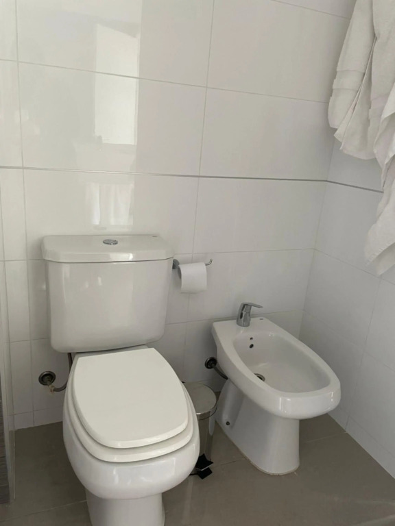Apartamento en Torre One II (cerca de la playa, con piscina)