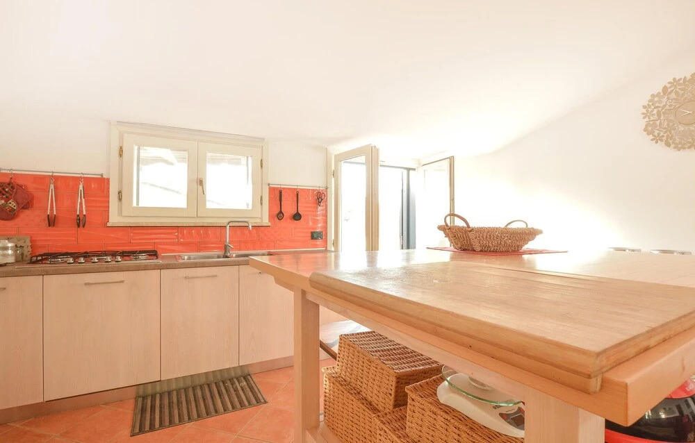 Nice Apartment in Menfi With 2 Bedrooms and Wifi