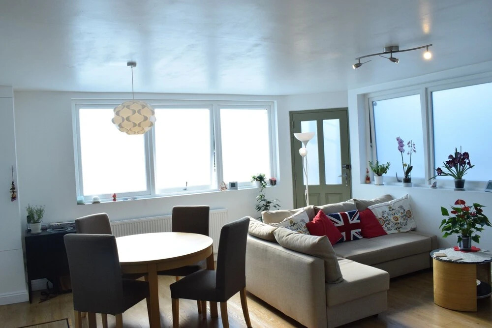 1 Bedroom Townhouse in Stratford