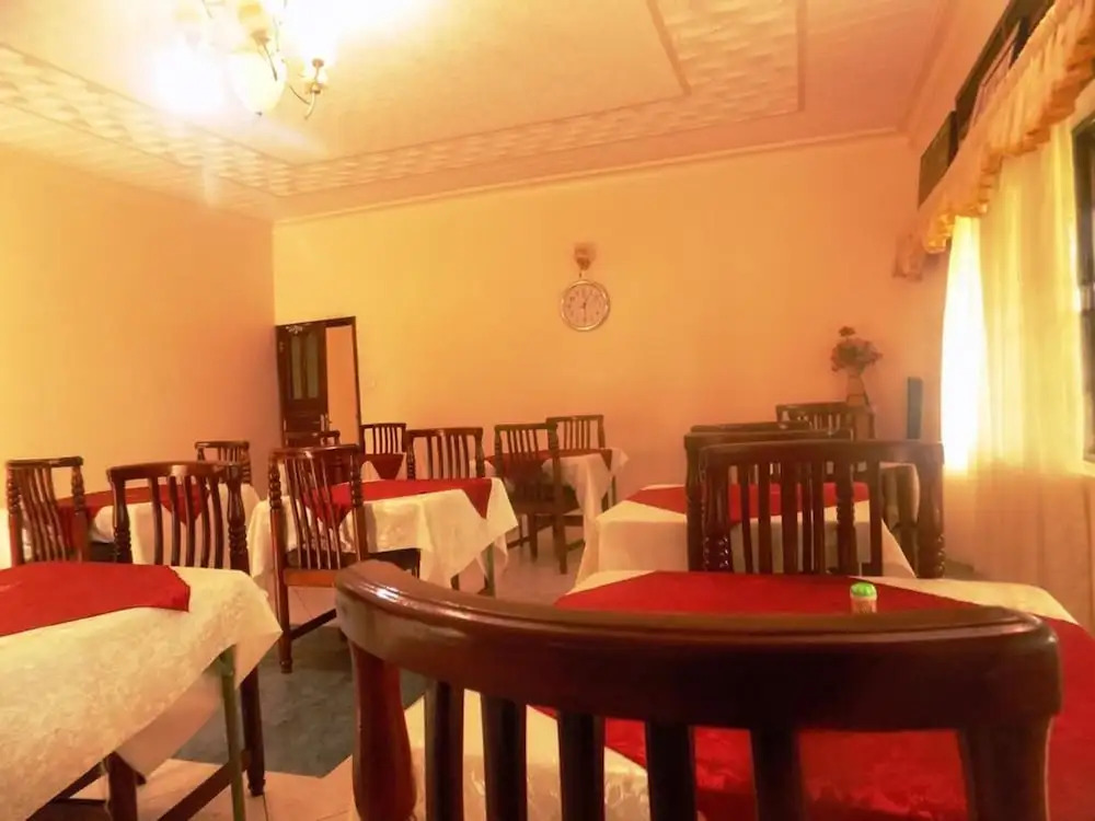 Rhino Motel Mbarara