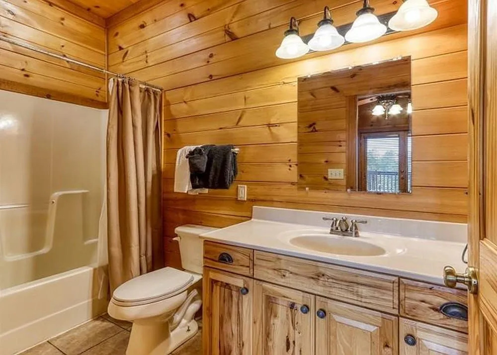 Cabin Fever Lodge #750