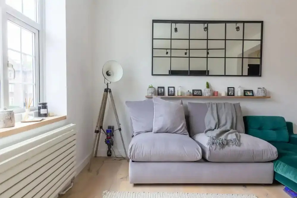 Ultra-modern 1 Bedroom in Angel With Balcony