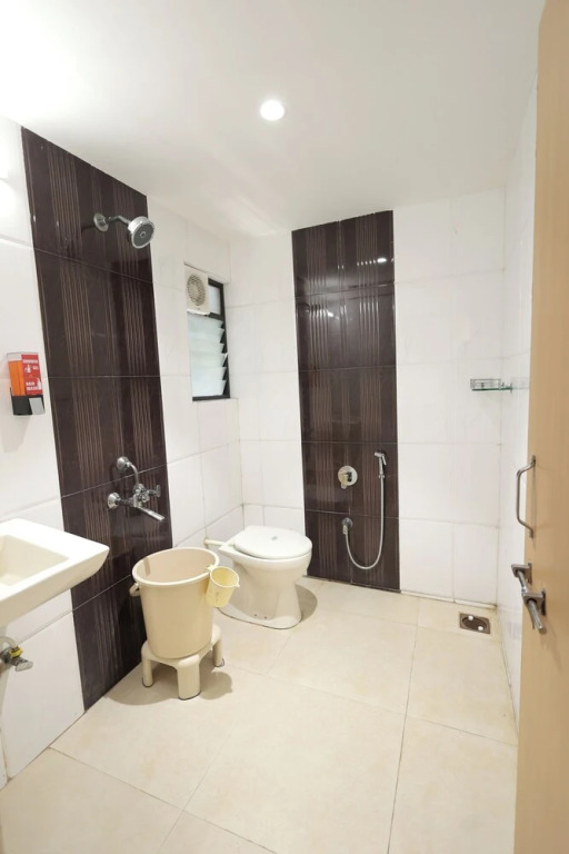 Hotel Shagun, Piplod City Centre Surat
