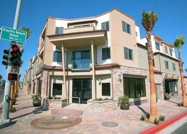 Pacific Beach Coastal Condo