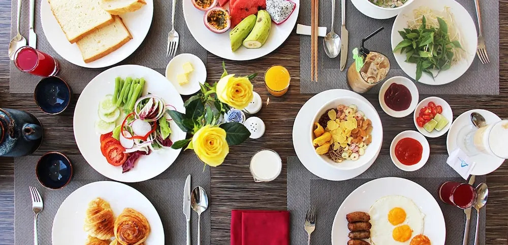 Thông Đỏ Hotel