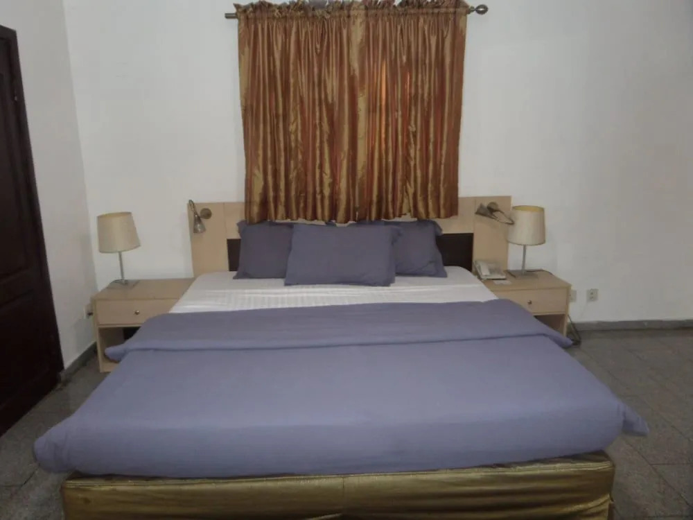 The Real Legacy Hotel