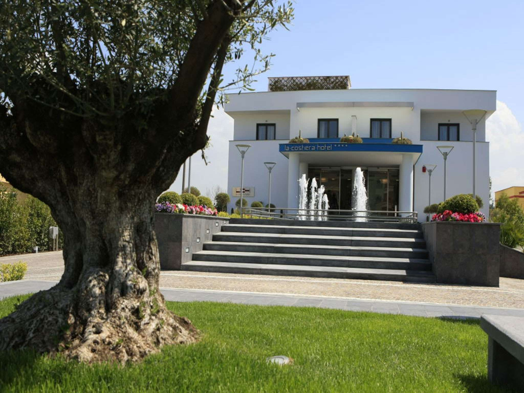 Hotel La Costiera