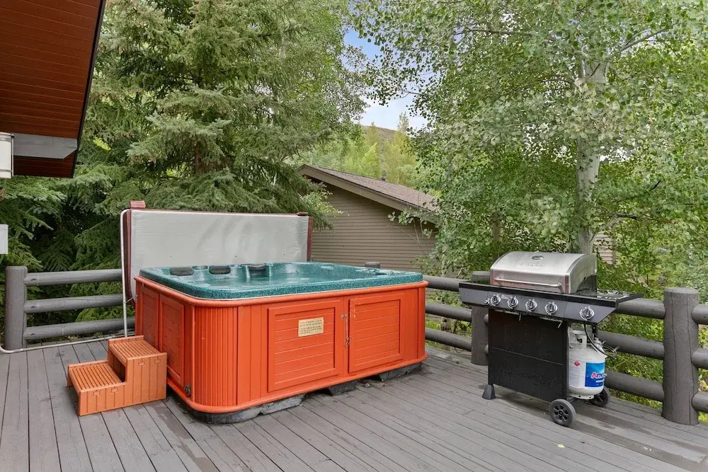 Queen Esther Drive Home at Deer Valley Resort - 4 Bedroom Home with Hot Tub #2436 4 Condo