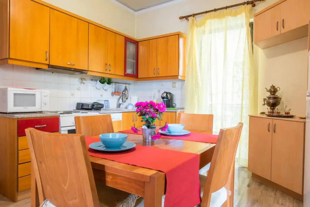 Sunny Apartment