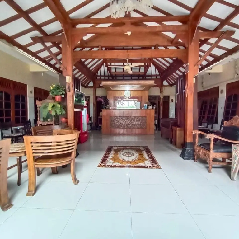Puspo Nugroho Hotel