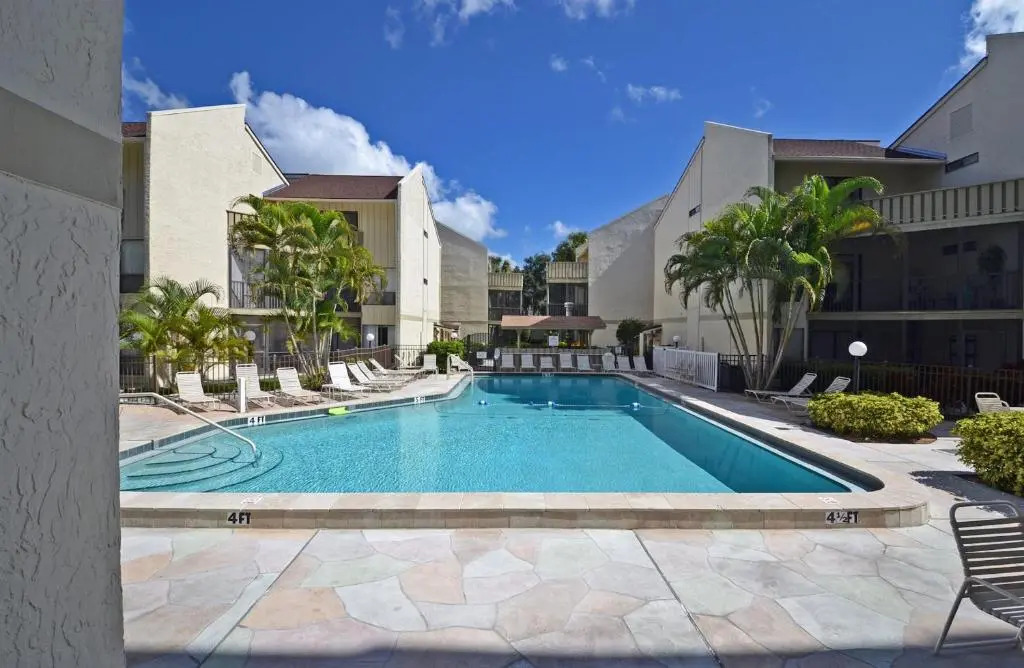 Bay Oaks 6157 #E01