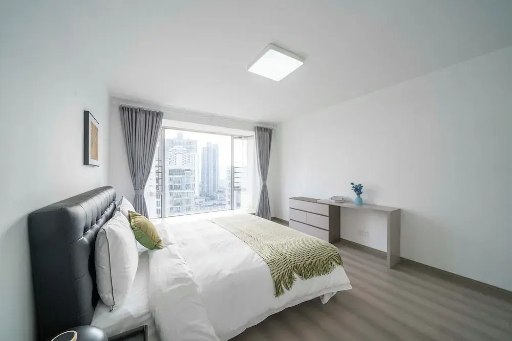 Tyms 3BR 2BA Apt near Xujiahui Metro