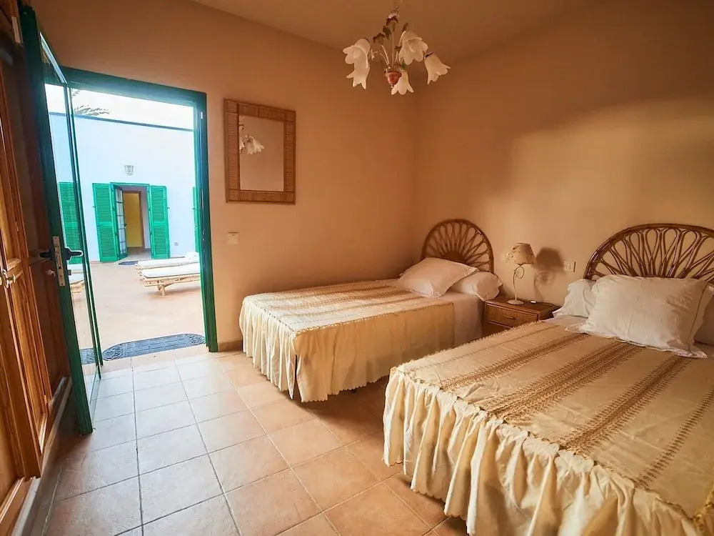 Villa in La Oliva with Volcano View Pool