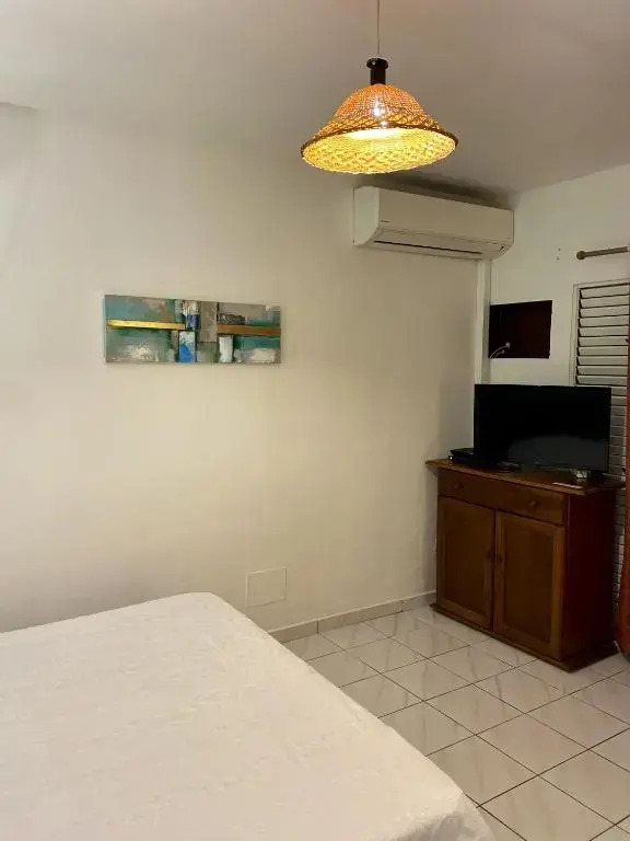 Studio avec vue sur la mer piscine partagee et terrasse amenagee a Le Marin a 3 km de la plage