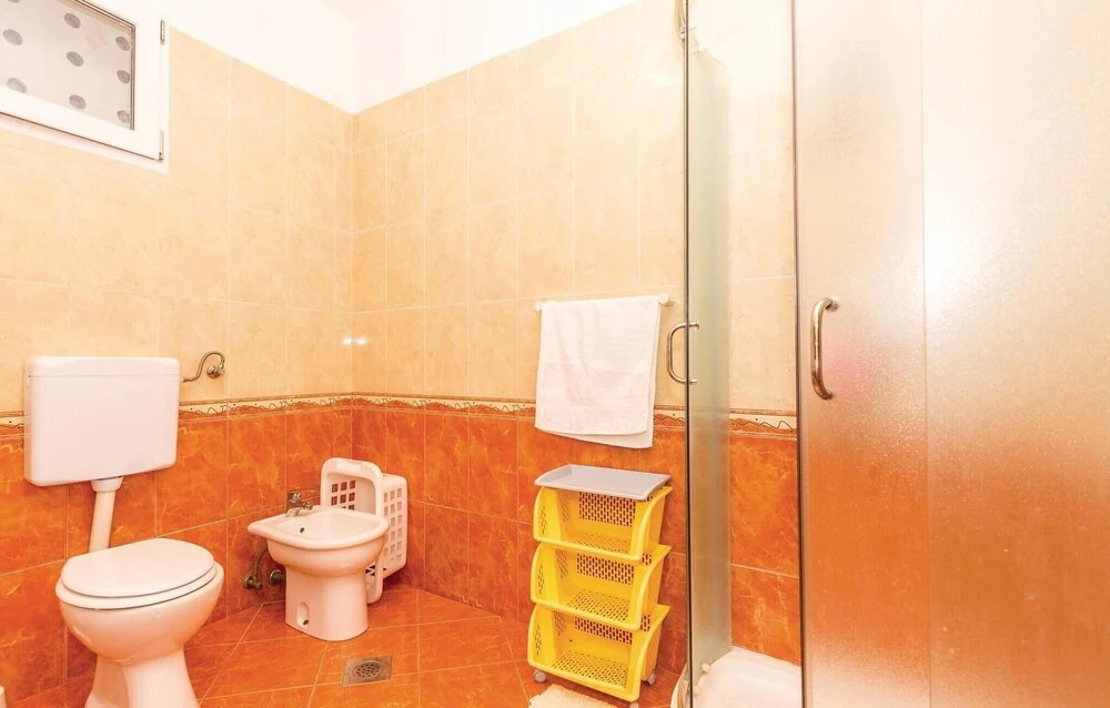 Amazing Home in Kostrena With Wifi and 2 Bedrooms