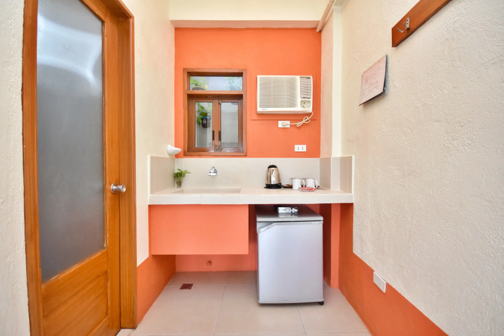 Agos Boracay Rooms + Beds