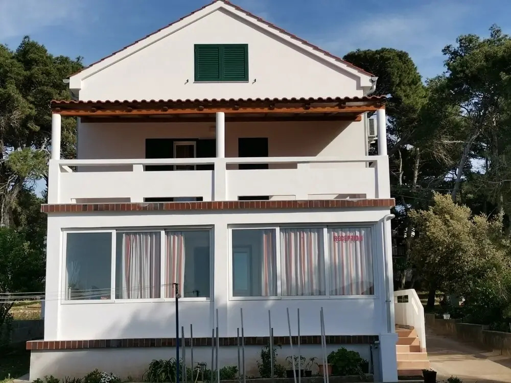 Igi - in the Beach Camp - A1 Porat