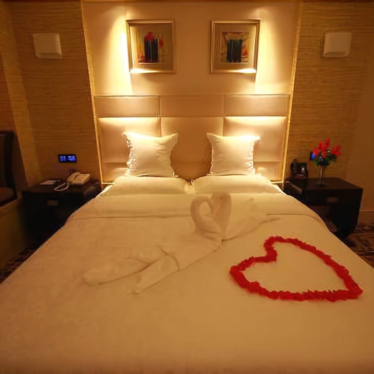 Merry Home Hotel