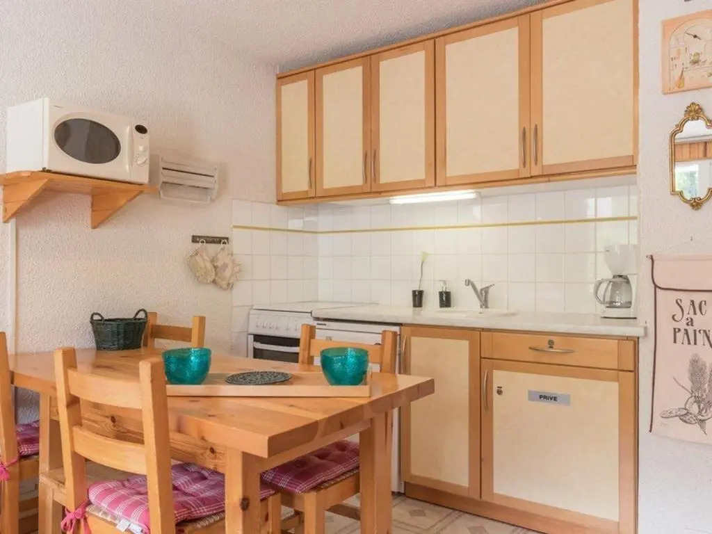 Appartement Puy-Saint-Vincent, 2 pièces, 6 personnes - FR-1-330G-53