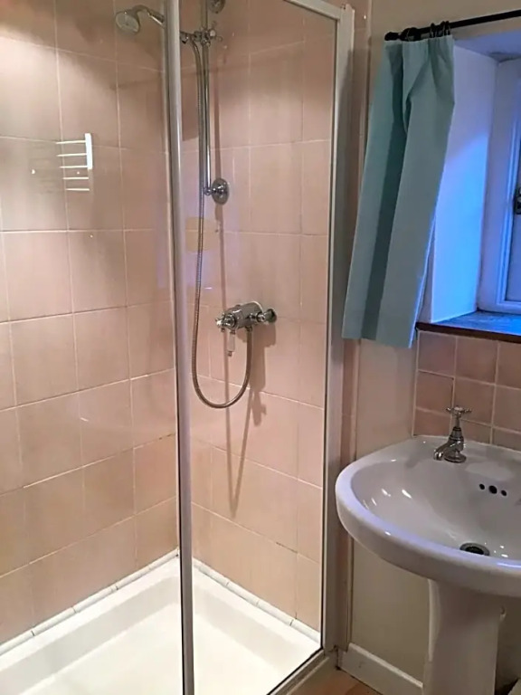 The Potting Shed, self contained, detached retreat in Shapwick village