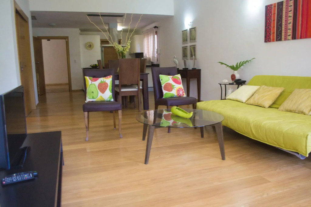 Sybaris Suites & Residences